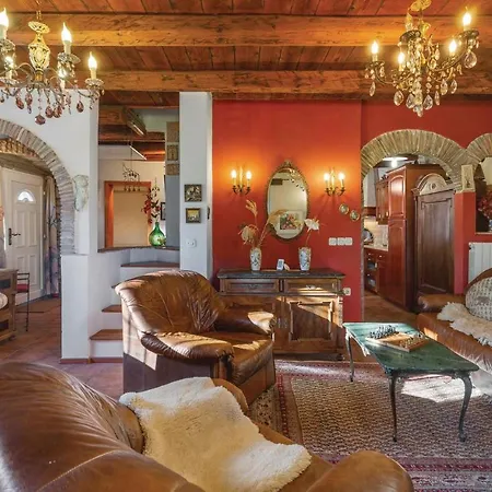 Three-bedroom Holiday In